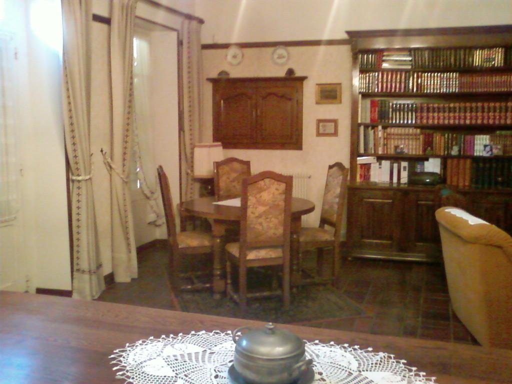 Le Puits Fortifie Salives Екстер'єр фото