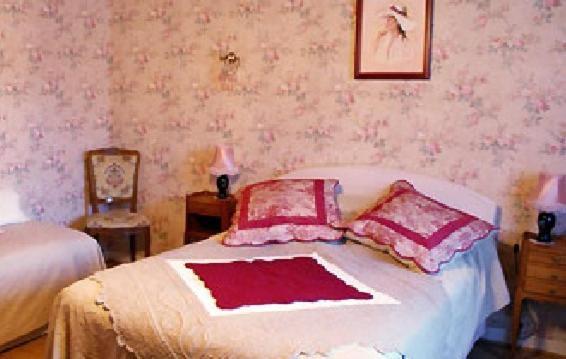 Le Puits Fortifie Salives Екстер'єр фото